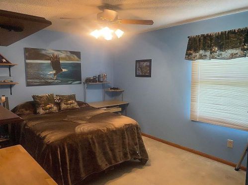6483 Yankee Rd, Liberty Township, OH 45044
