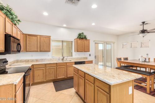 137 236th Ave, Buckeye, AZ 85396-6368