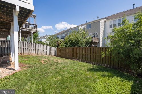 15055 Clementine Way, Haymarket VA  20169-3319 exterior