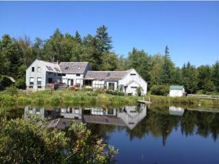 653 Wells Rd, Easton, NH 03580-5148