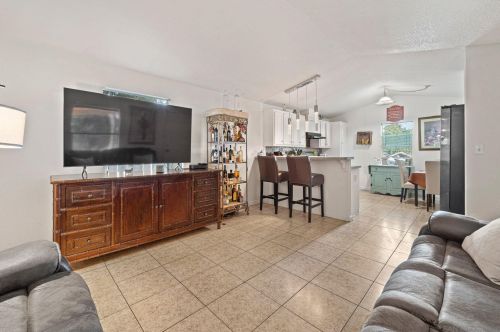3747 Wilson Ave, San Diego CA  92104-3916 exterior