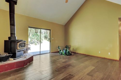 19121 Greenhorn Rd, Grass Valley CA  95945-8627 exterior