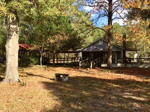 137 Goodson Rd, Quincy, FL 32351-7481