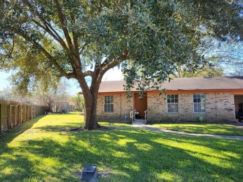 2510 Goldenrod St, Highlands, TX 77562-3014