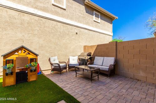 1743 Chatsworth, Mesa AZ 85212-2374 exterior