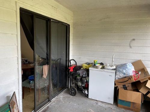 1422 Ridge Lake Ct, Lakeland FL  33801-2854 exterior