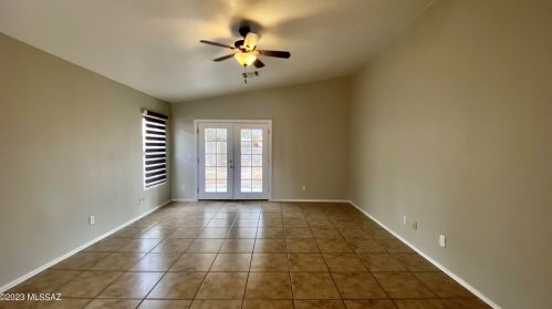 10190 Desert Mesa Dr, Tucson, AZ 85747-5029