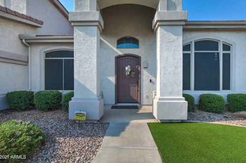 262 Frances Ln, Gilbert, AZ 85295-1975