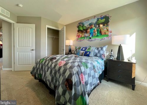 422 Grainery Way, Seaford DE  19973-7611 exterior