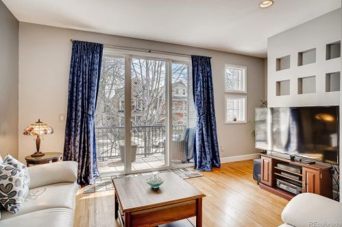 1633 Franklin St, Denver CO 80205-3967 exterior