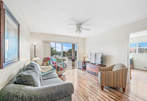 416 Lake Carol Dr, West Palm Beach, FL 33411-2126