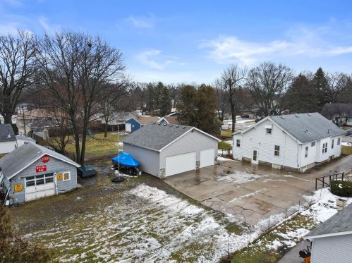 5306 73rd St, Kenosha WI  53142-3667 exterior