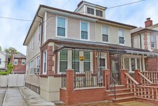 1237 39th St, Brooklyn, NY 11210-4421