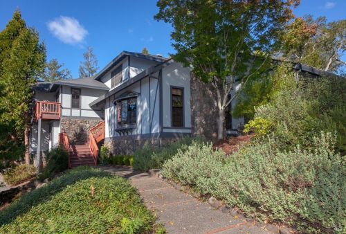 3821 Moss Hollow Ct, Santa Rosa, CA 95404-1567