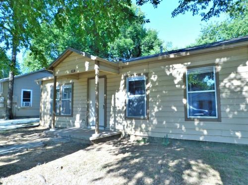 1014 Peak St, Denton TX  76201-6640 exterior