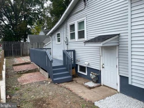 101 Legion Ave, Yardley PA  19067-1125 exterior