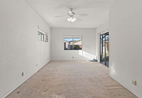 9581 Swallow Ln, Garden Grove CA  92841-2638 exterior