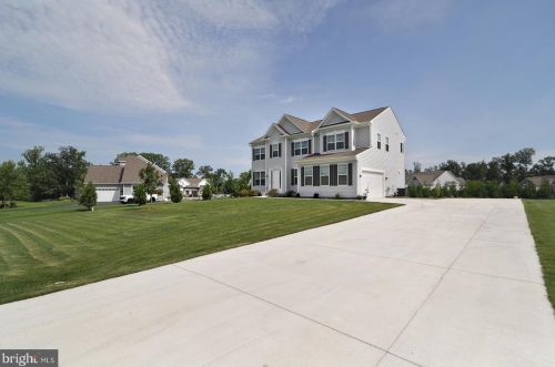 1022 Fawn Haven Walk, Dover, DE 19901-6579