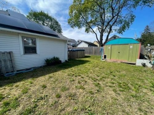 9 Cecile St, Lincoln RI  02865-3249 exterior