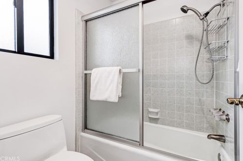 4108 Konya Dr, Torrance CA 90503-1826 exterior