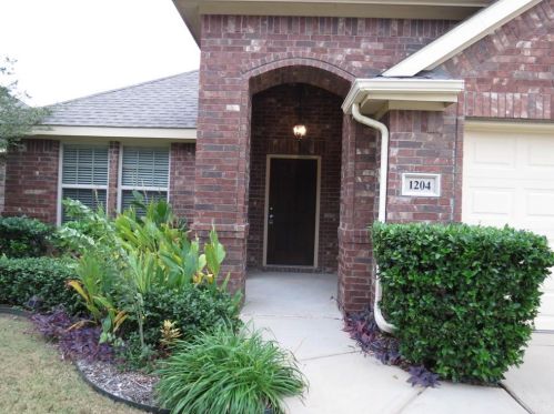1204 Villa Paloma Blvd, Oak Point TX  75068-4919 exterior