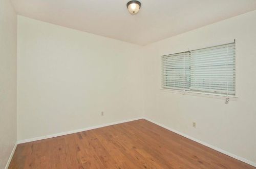 1407 Provincetown Ln, Richardson TX  75080-4146 exterior