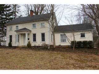 8273 Park Ave, Nelson, OH 44231-1223
