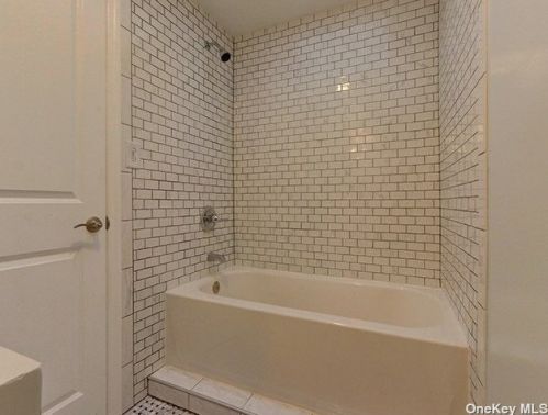 2534 Sawmill Rd, North Bellmore NY  11710-2322 exterior