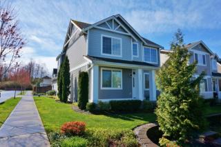 2533 8th St, Puyallup, WA 98373-1646