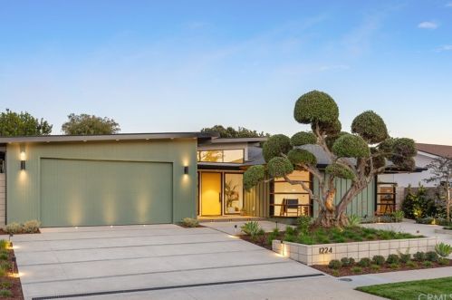 1224 Highland Dr, Newport Beach, CA 92660-5620