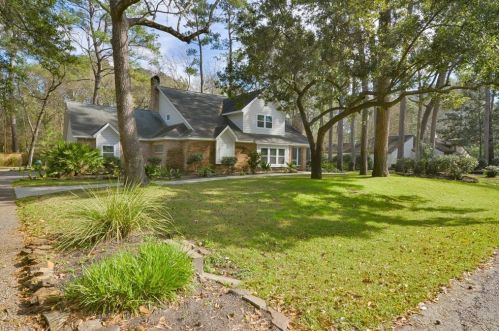 2506 Twin Grove Dr, Humble, TX 77339-2535