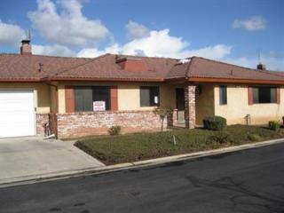 884 Frederick Ave, Fresno, CA 93720-2544