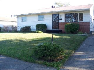1197 Lawrence Dr, Columbus, OH 43207-2189