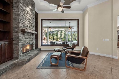 8177 Narrow Leaf Pt, Sanford, FL 32771-8131