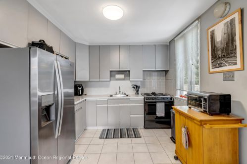 146 Joseph St, East Brunswick, NJ 08816-3158