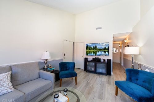 28029 Sarabande Ln, Santa Clarita, CA 91387-3058