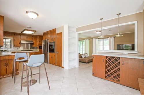 522 Highland Blvd, Richardson TX  75081-4270 exterior
