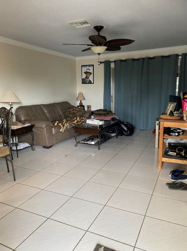 2845 Crosley Dr, West Palm Beach, FL 33415-8428