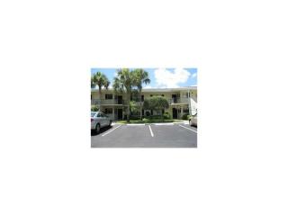 7090 Fairway Bend Ln, Sarasota, FL 34243-3652