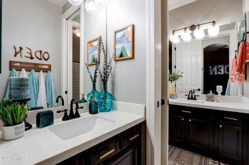 3610 Velero St, Chandler AZ  85225-5340 exterior