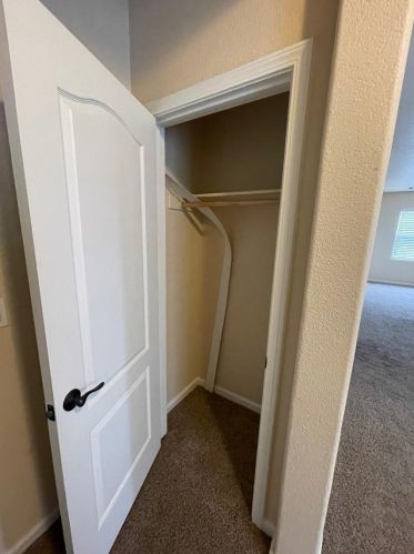 416 San Fernando Ct, Los Banos CA  93635-6451 exterior