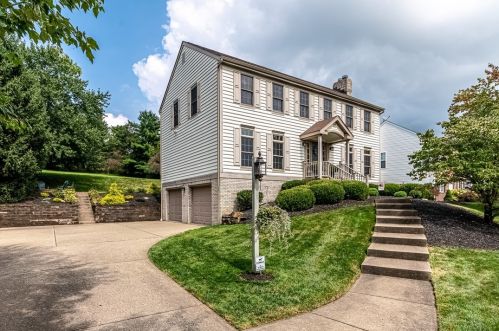 1008 Lake Dr, Gibsonia, PA 15044-6113
