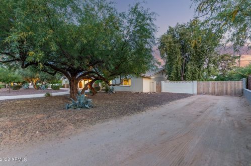 6507 Paradise Dr, Scottsdale AZ 85254-5175 exterior