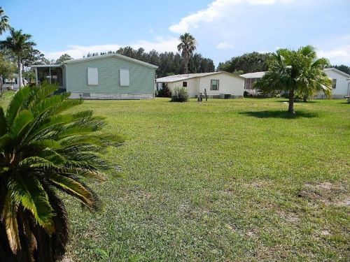 341 Macadamia Dr, Sebastian, FL 32976-6825