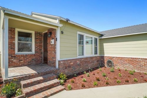 4755 Hayter Ave, Lakewood CA  90712-3508 exterior