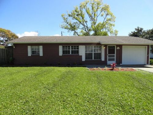 1885 Bryn Mawr Dr, Titusville, FL 32796-1263