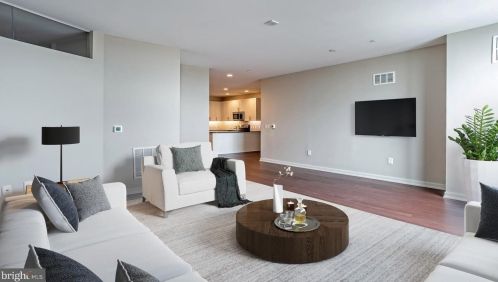 22 Cricket Ave, Ardmore PA  19003-1358 exterior