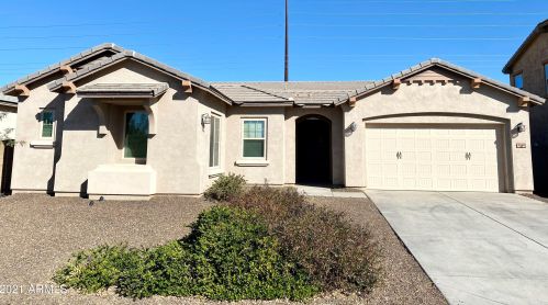 2960 Derringer Way, Gilbert, AZ 85297-2135