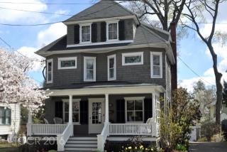 135 Liberty St, Ridgewood NJ  07450-4555 exterior