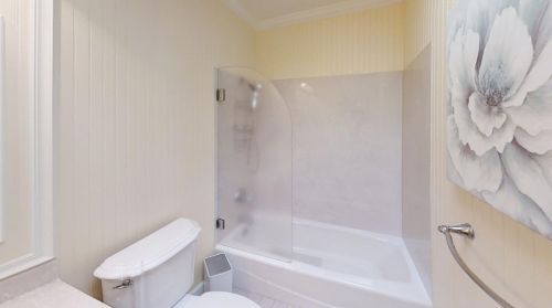3960 Michelle Lynn Ct, Turlock CA  95382-8518 exterior